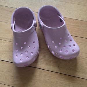 Light Pink Crocs, Size 6 (Kids 4)
